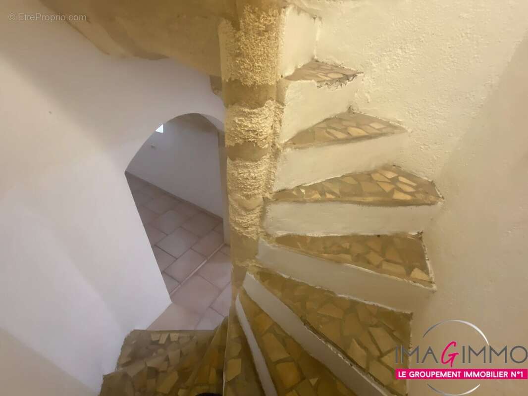 Maison à SAINT-DREZERY