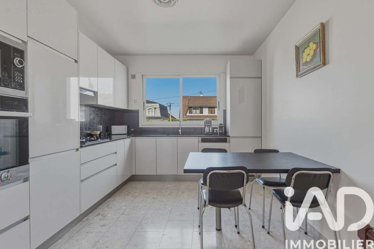 Maison 137 m² à Ormesson-Sur-Marne  - photo 9