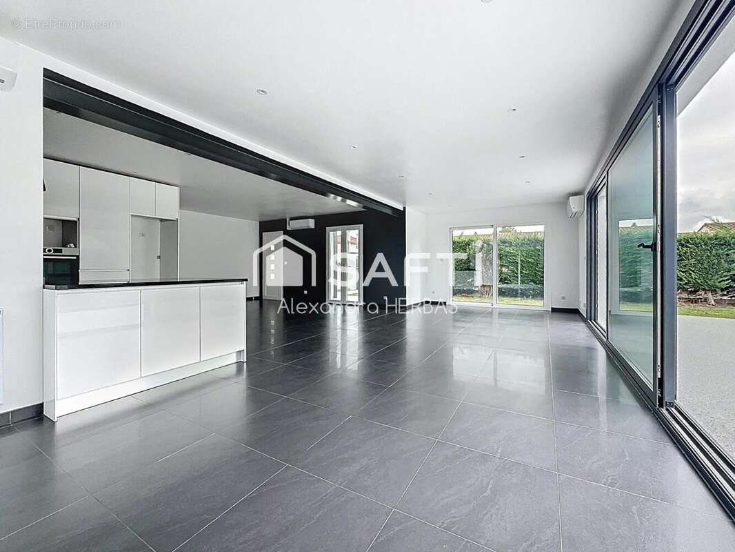 Photo 2 - Maison à MERIGNAC