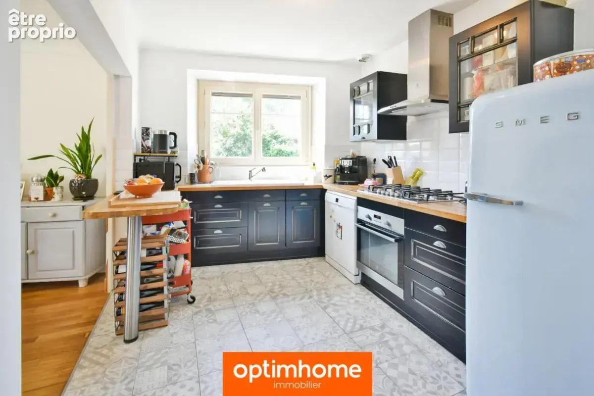 Maison en pierre rénovée de 120 m² - Goven - photo 5