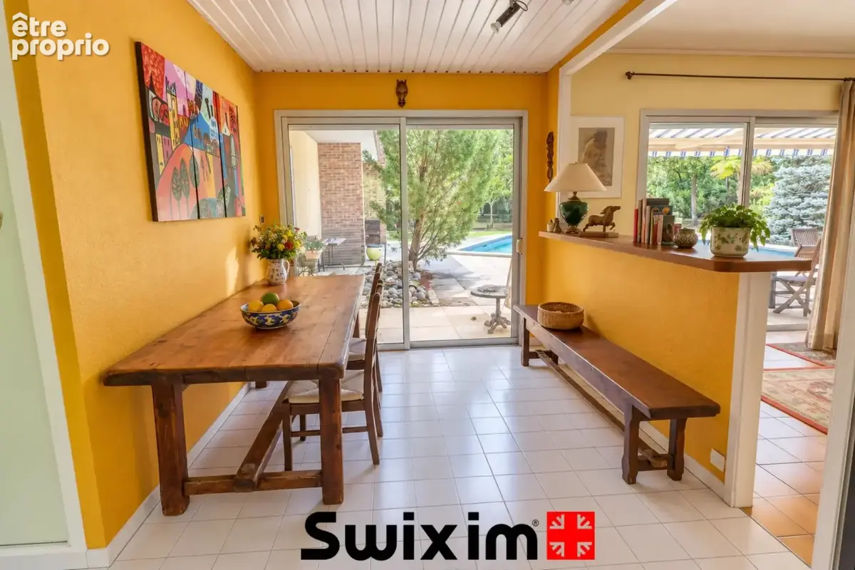 Propriété d'inspiration californienne – 325 m² habitables – Parc de 9 000 m² - photo 4