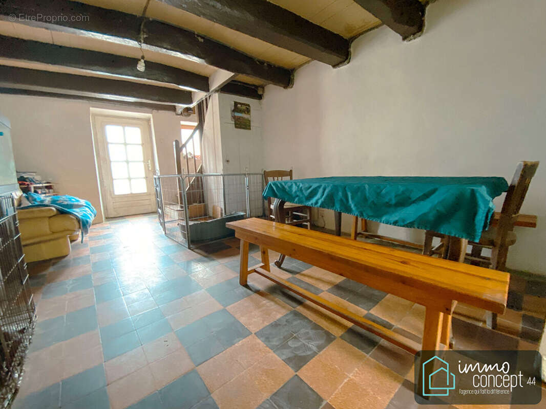 Maison à rénover avec dépendance et grand garage, Cheix-en-Retz, Immo Concept 44 - photo 11