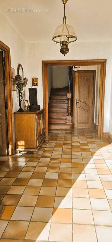 ENTREE - Maison à CALLAC