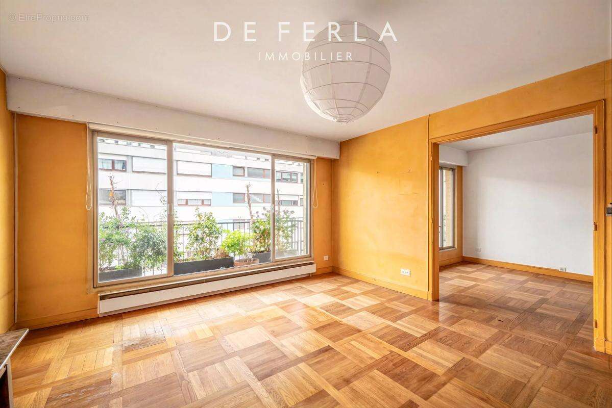 Appartement à PARIS-13E
