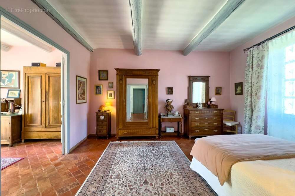 Maison à VAISON-LA-ROMAINE