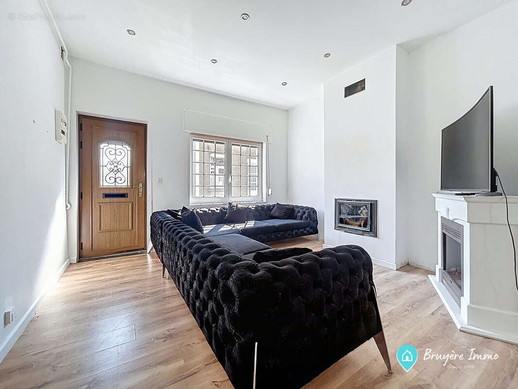 Maison 70 m² à Louvroil  - photo 3
