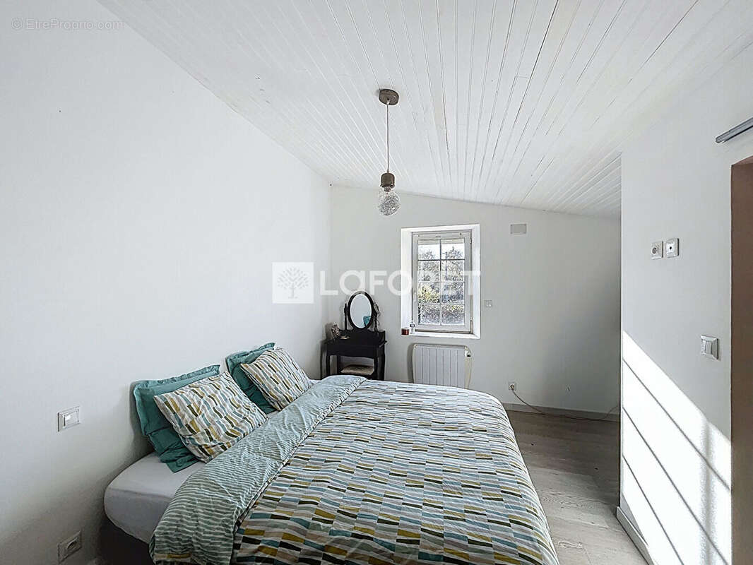 Maison à SAINT-PORQUIER