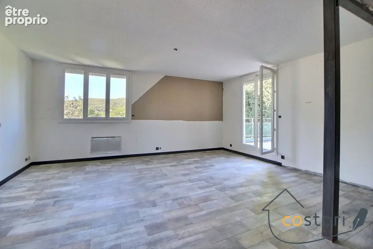 Appartement 4 pièces 86 m² à vendre à Draguignan (83300) - photo 3