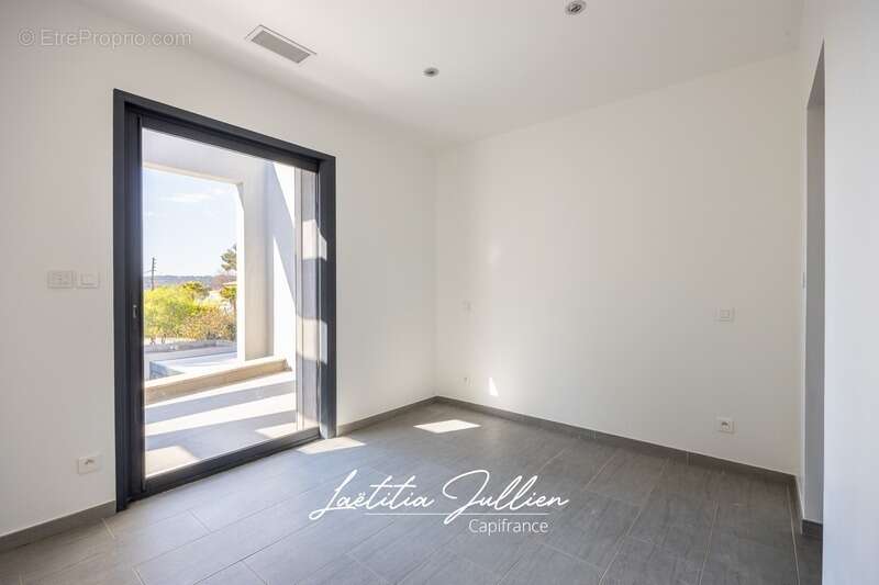 Maison à MARSEILLE-11E