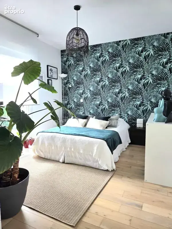 Casson, jolie maison familiale sous domotique avec piscine et superbe jardin paysage - photo 9