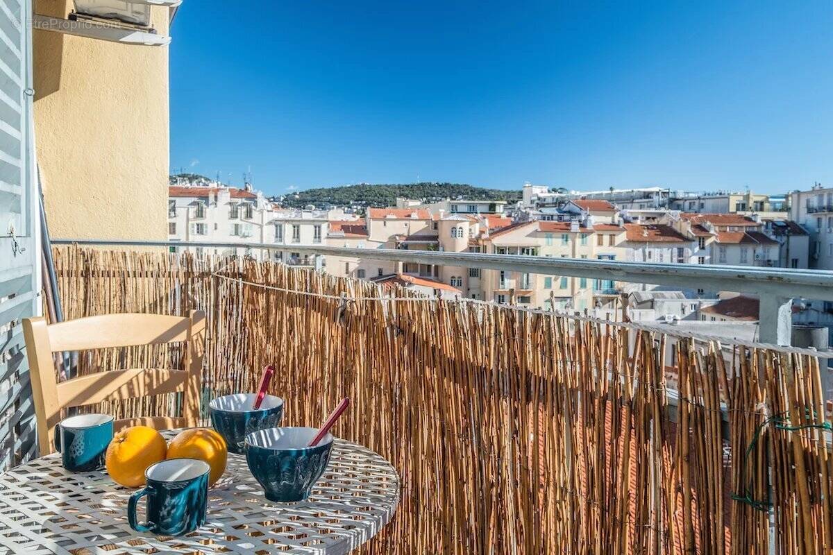 Appartement à NICE
