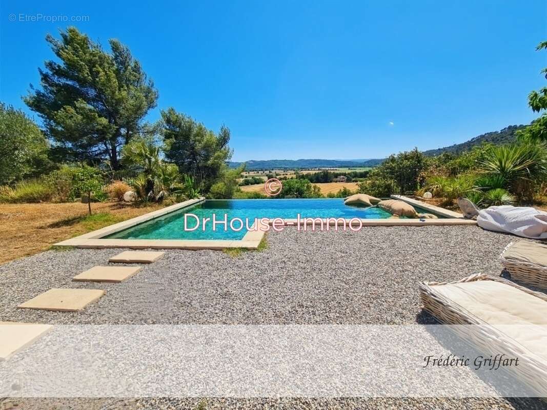 Maison à GREOUX-LES-BAINS