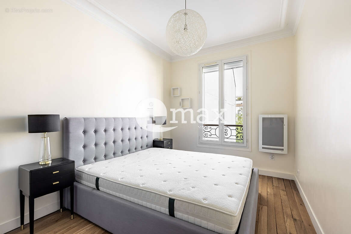 Appartement à LEVALLOIS-PERRET