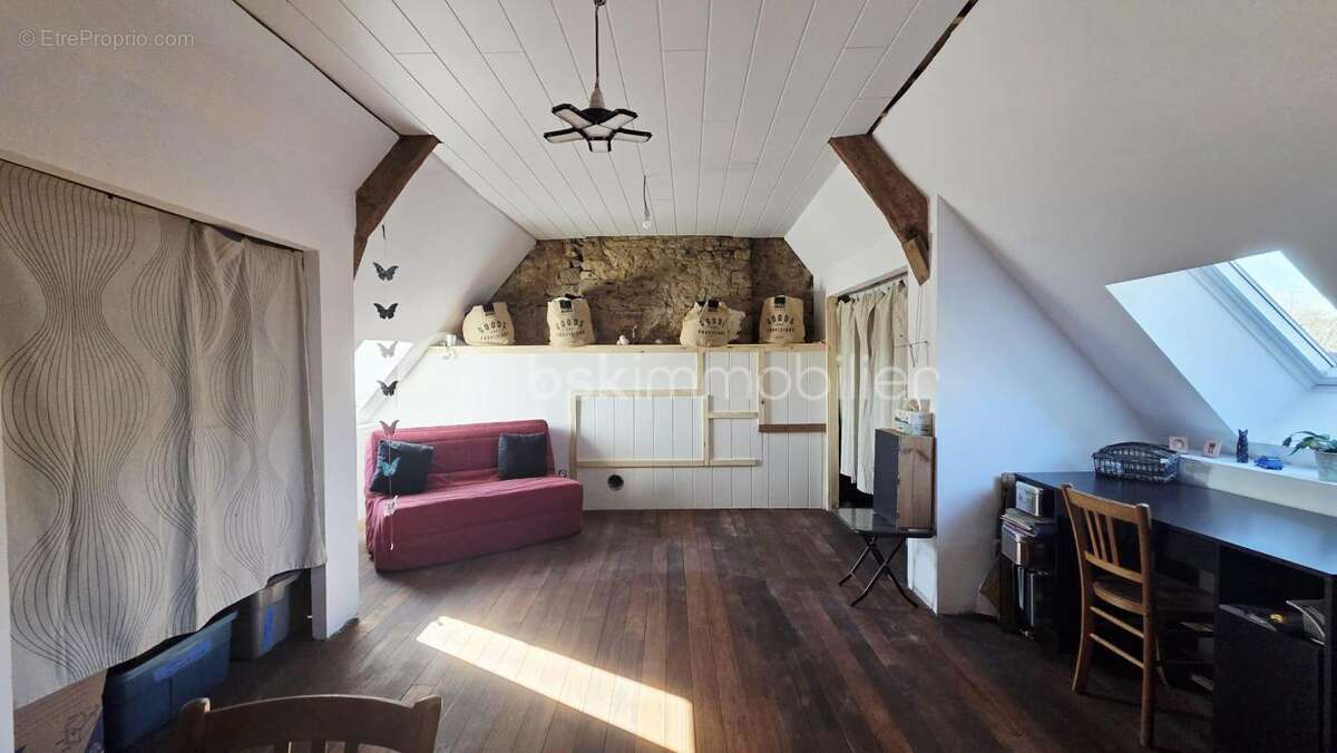 Maison à ROMAGNE
