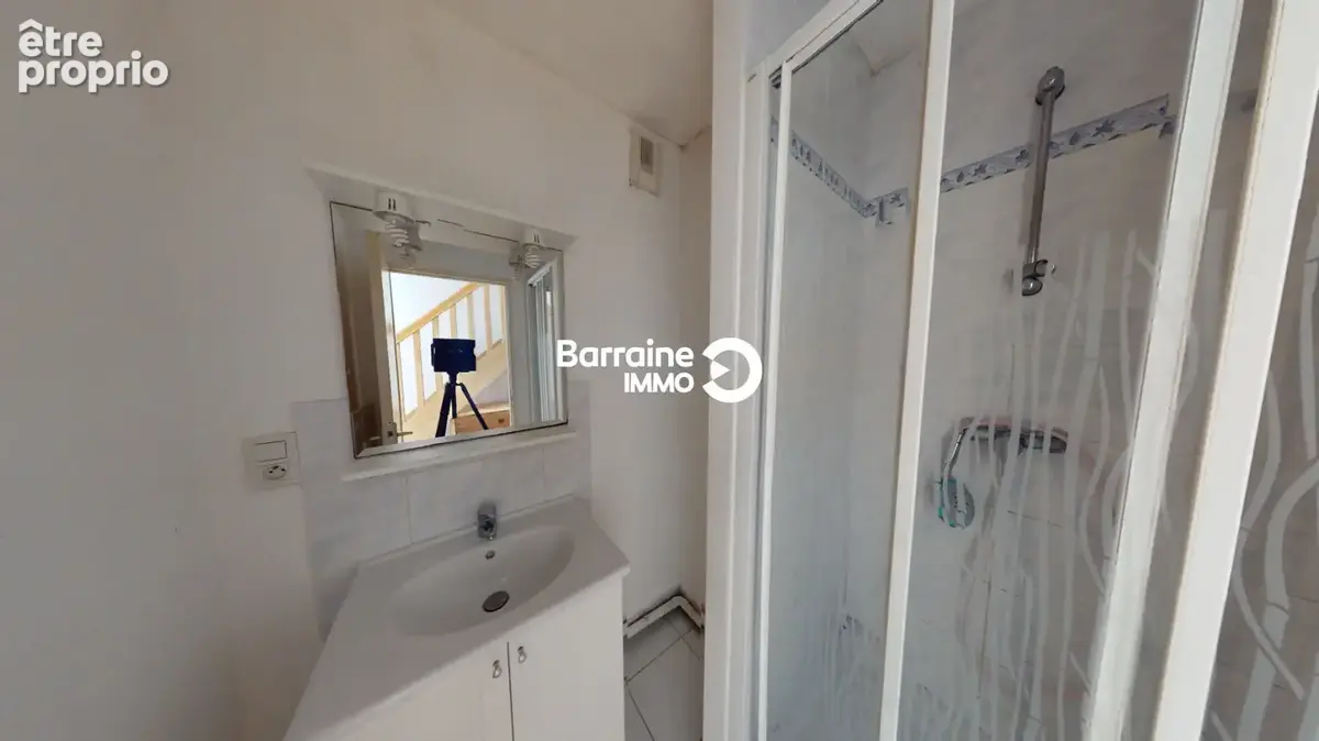 Exclusivité Brest - Secteur Saint Martin - Place Guérin - Appartement T3 Duplex situé en arrière cour - photo 9