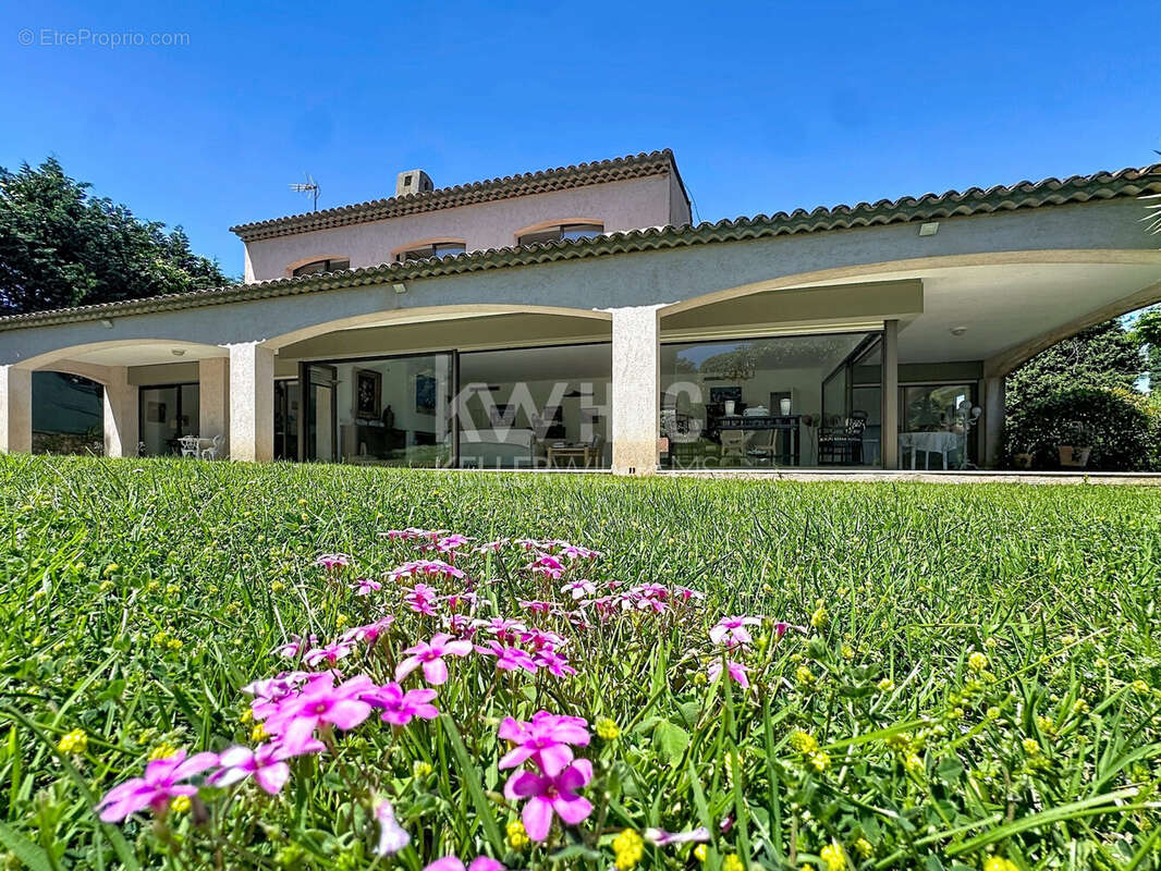 Maison à ANTIBES