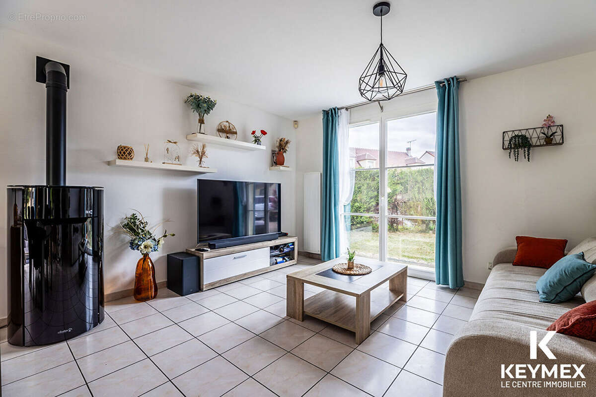 Maison Le Mesnil En Thelle 4 chambres - photo 2
