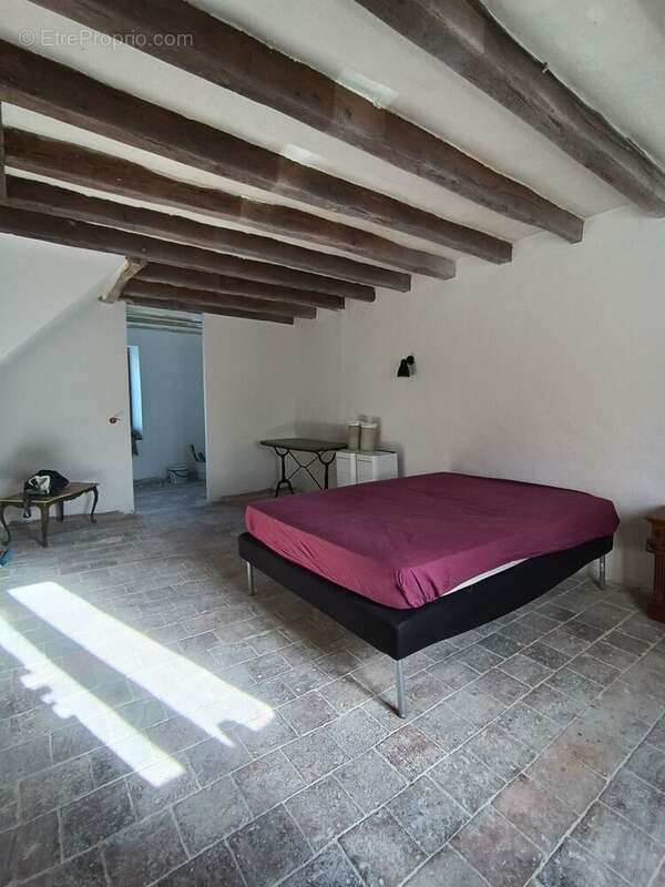 Maison à MEZIERES-EN-BRENNE