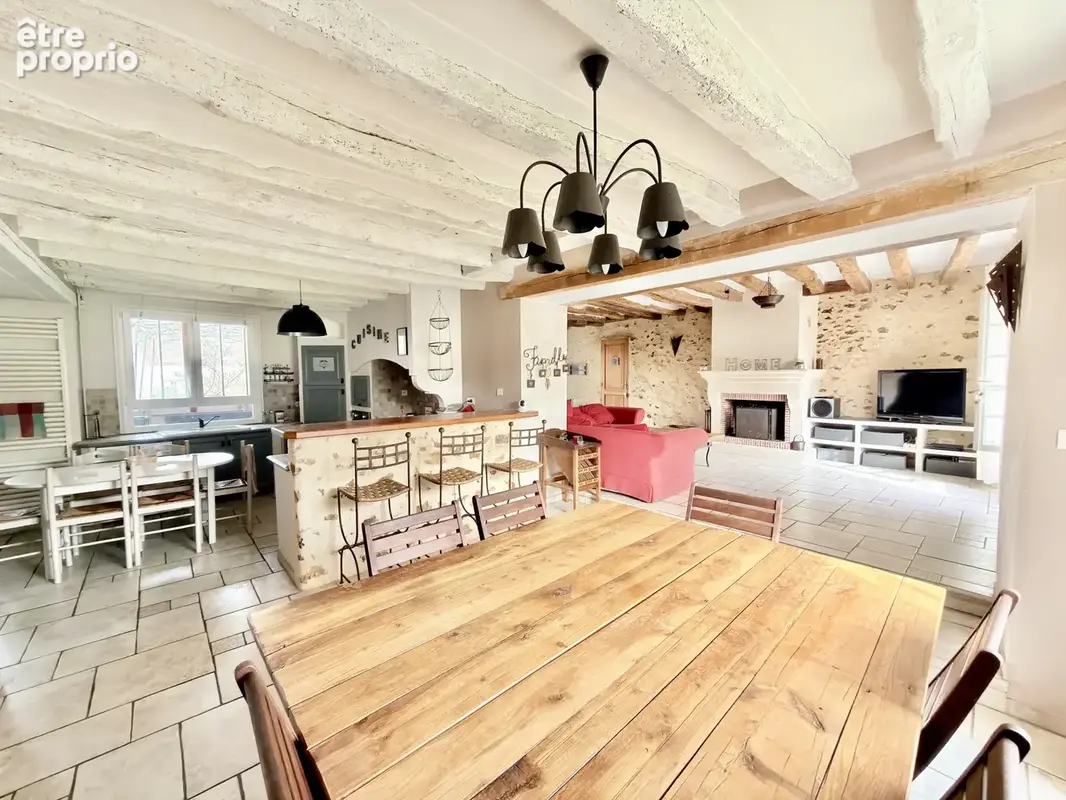 Argentières  Maison de caractère du XVIIIᵉ siècle avec piscine sur terrain arboré de 1 450 m2 - photo 2