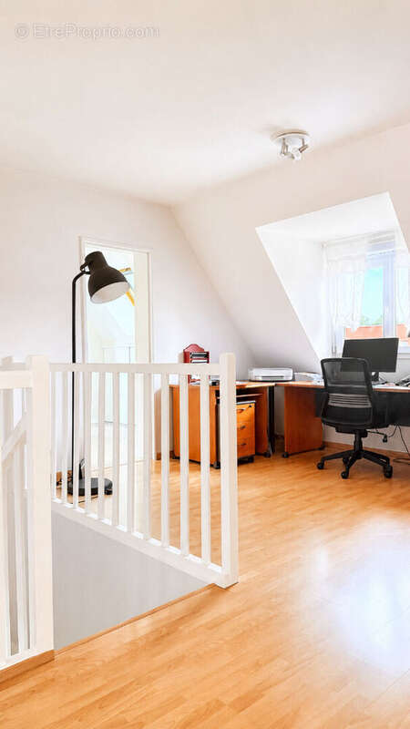 SAINT-LÔ - Maison 124 m², 4 chambres, sans travaux, terrasses et garage - photo 18