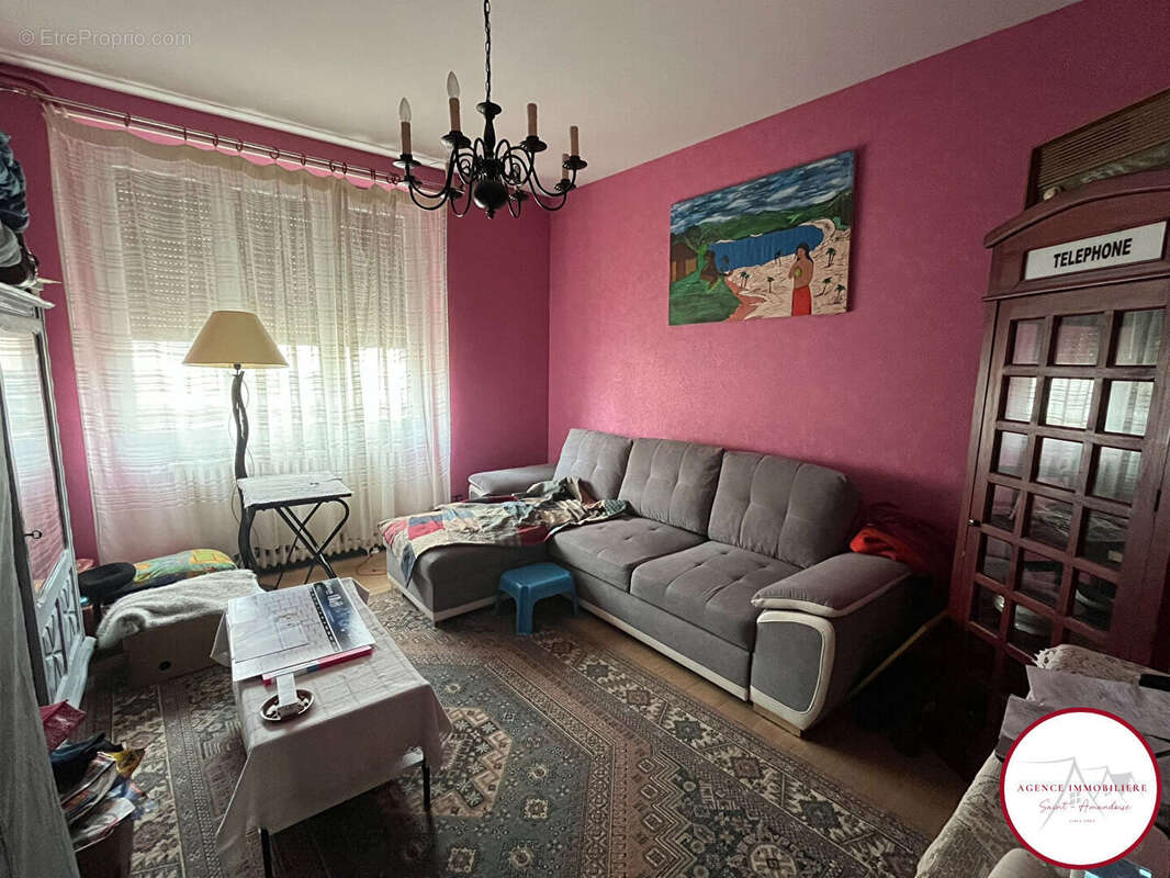 Maison à SAINT-AMAND-MONTROND