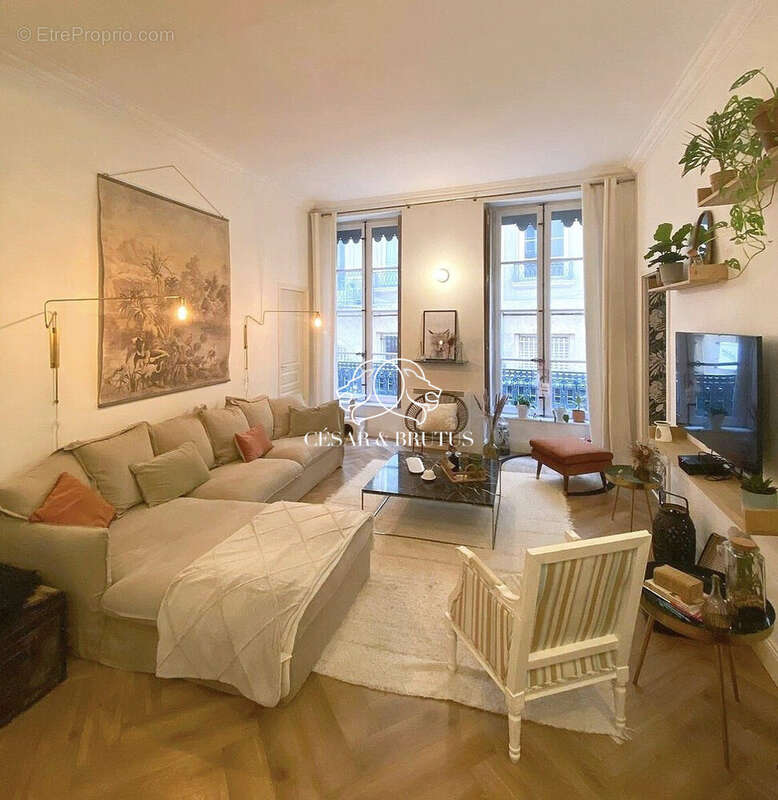 Appartement à LYON-1E