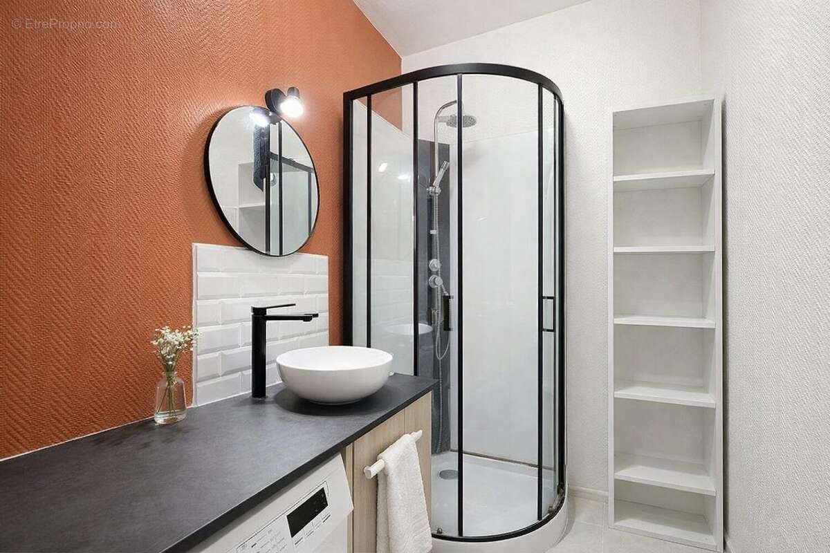 Appartement à IVRY-SUR-SEINE
