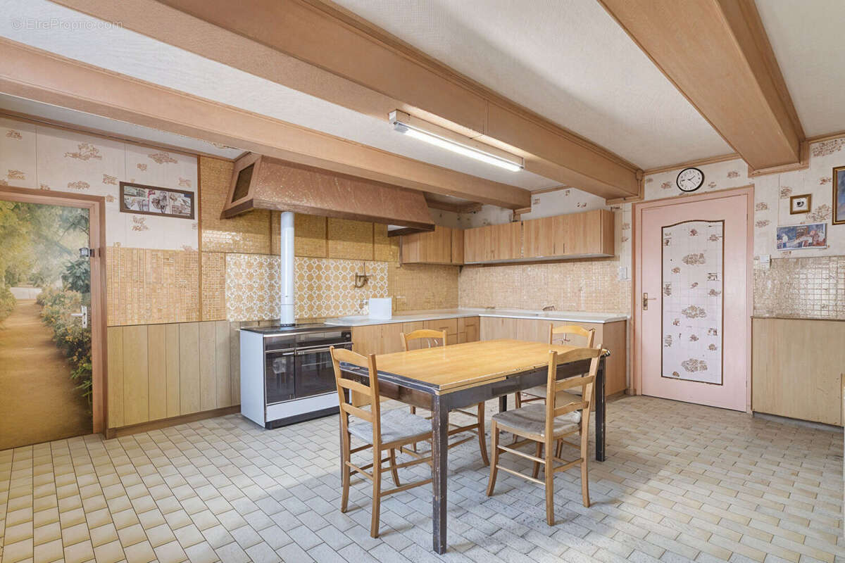 Maison à VILLARS-LES-DOMBES