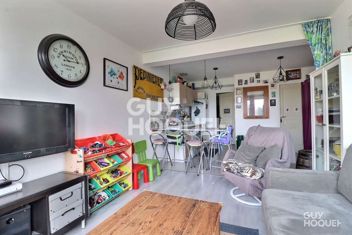 Appartement à SAINT-MICHEL-SUR-ORGE