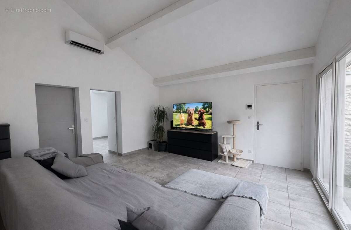 Appartement à CHATEAURENARD