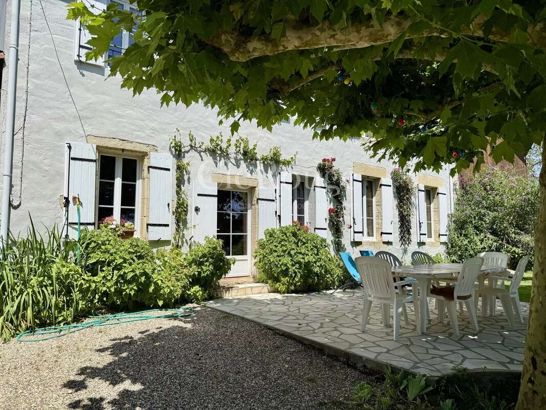 Maison à LANGON