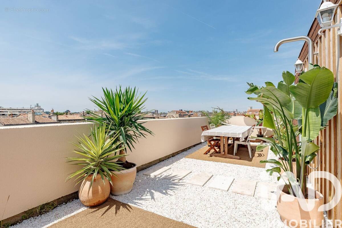 Photo 1 - Appartement à BORDEAUX