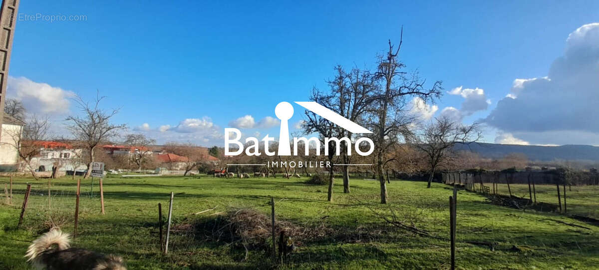 Terrain à ARS-SUR-MOSELLE