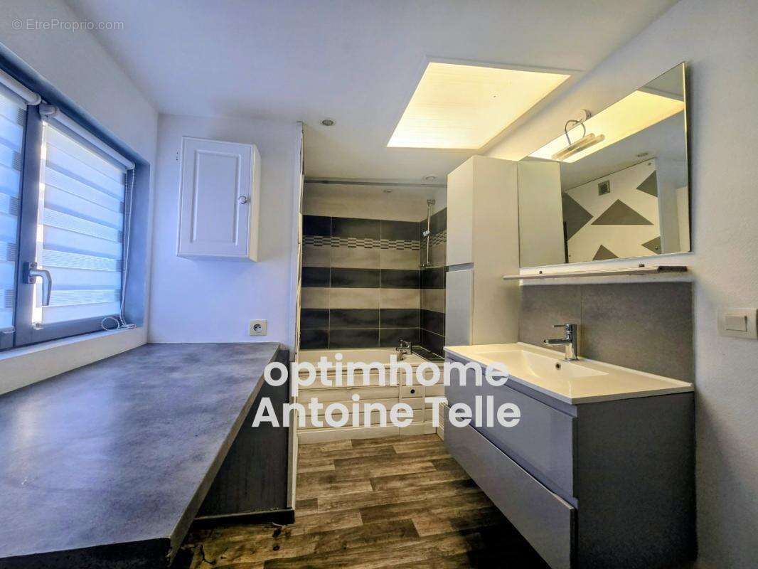 Le Cateau 59360 - Maison louée de 3 Chambres avec jardin - idéal investisseurs - photo 5