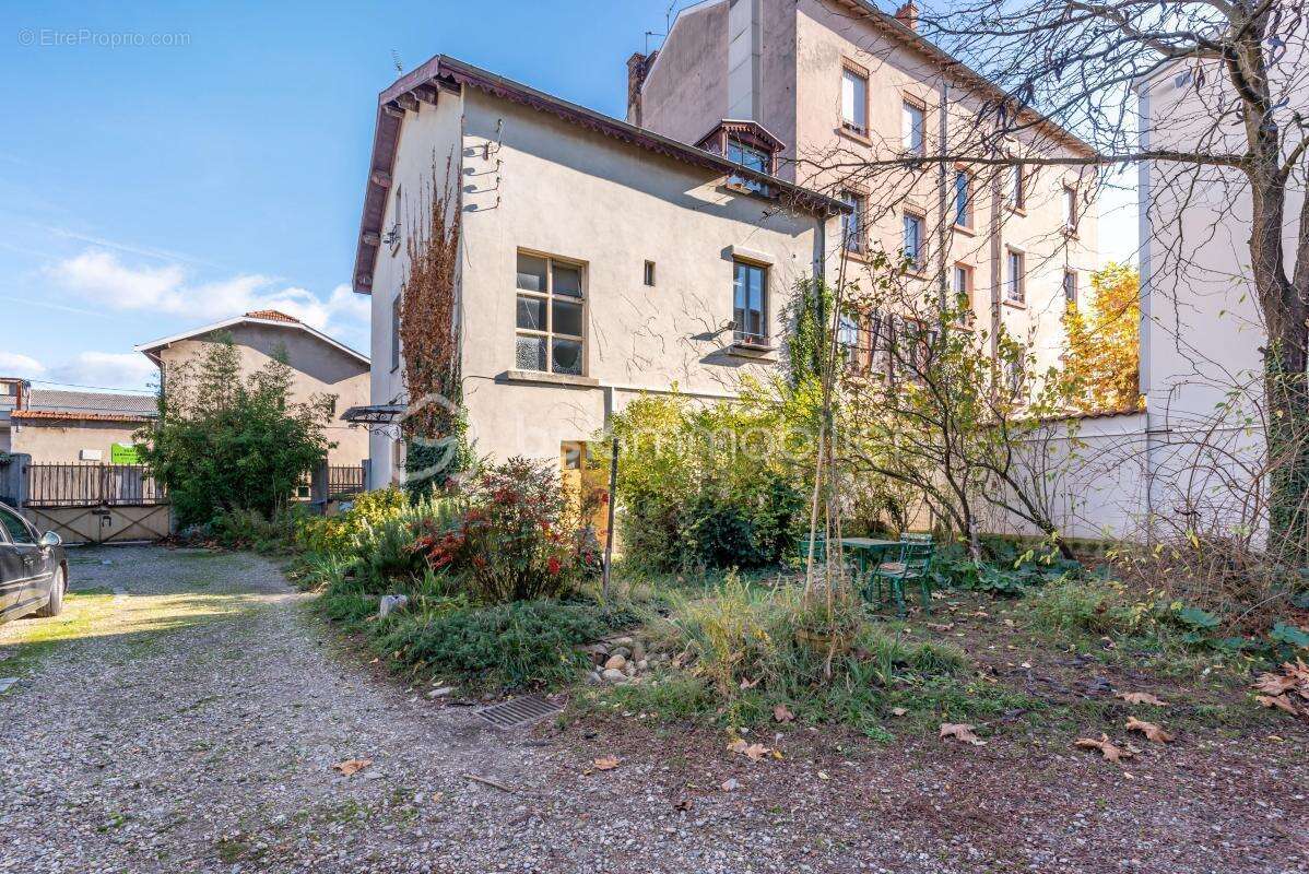 Appartement à VILLEURBANNE