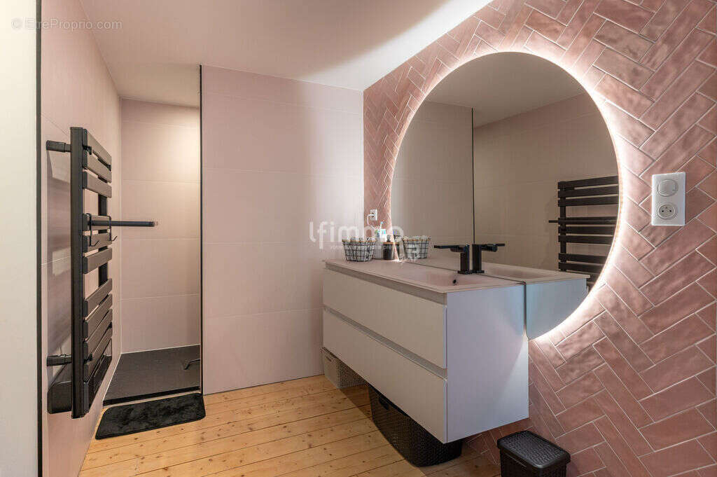 Maison à DOGNEVILLE