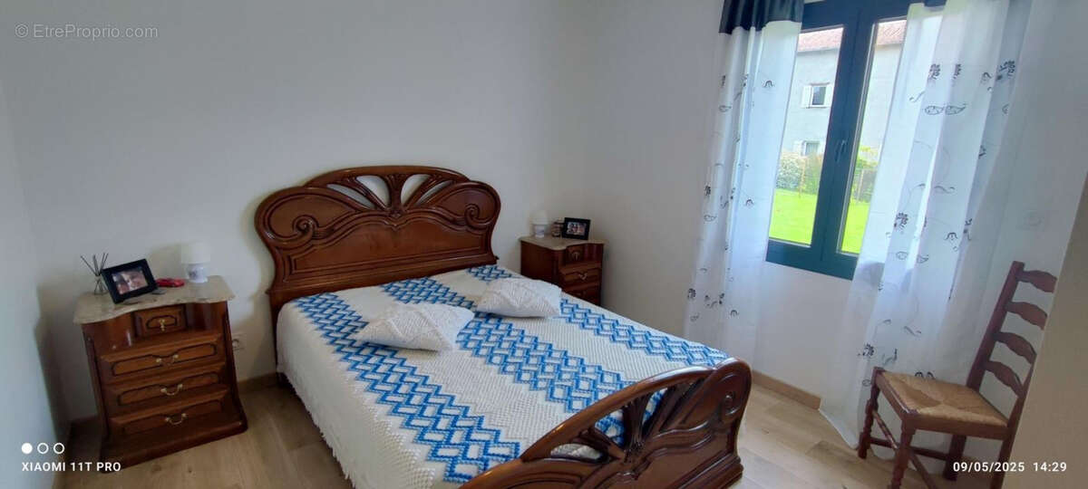 Maison à SAINT-JULIEN-SUR-VEYLE