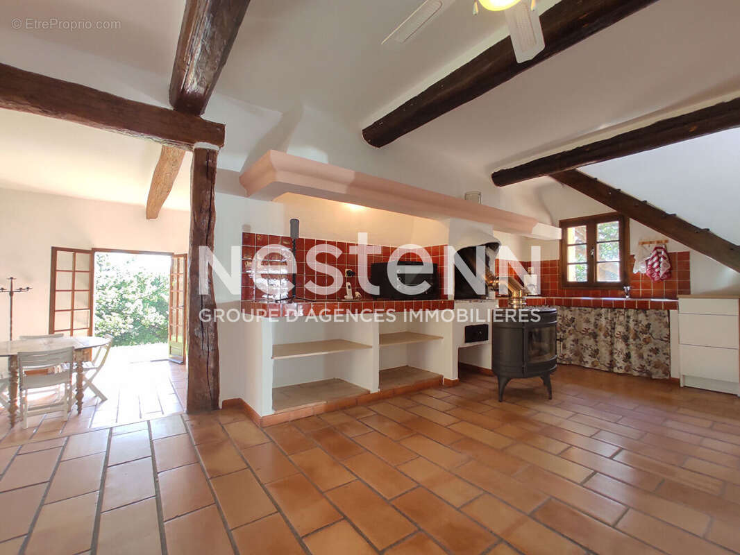 Maison à LA GARDE-FREINET