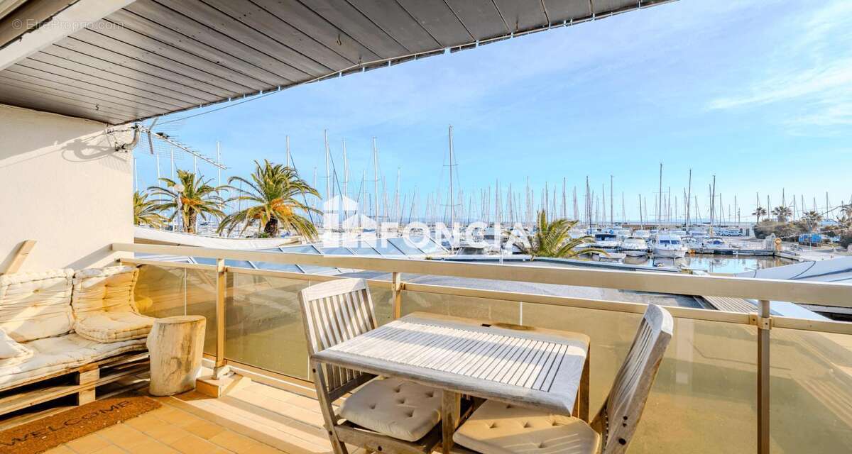 Appartement à HYERES