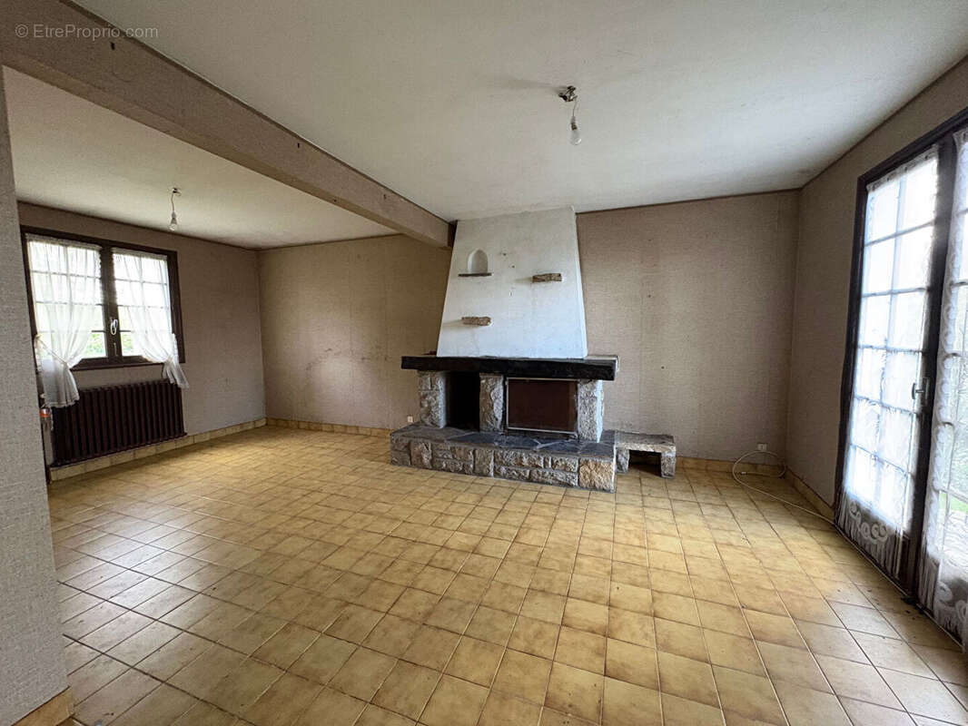 Maison à SAINT-NIC