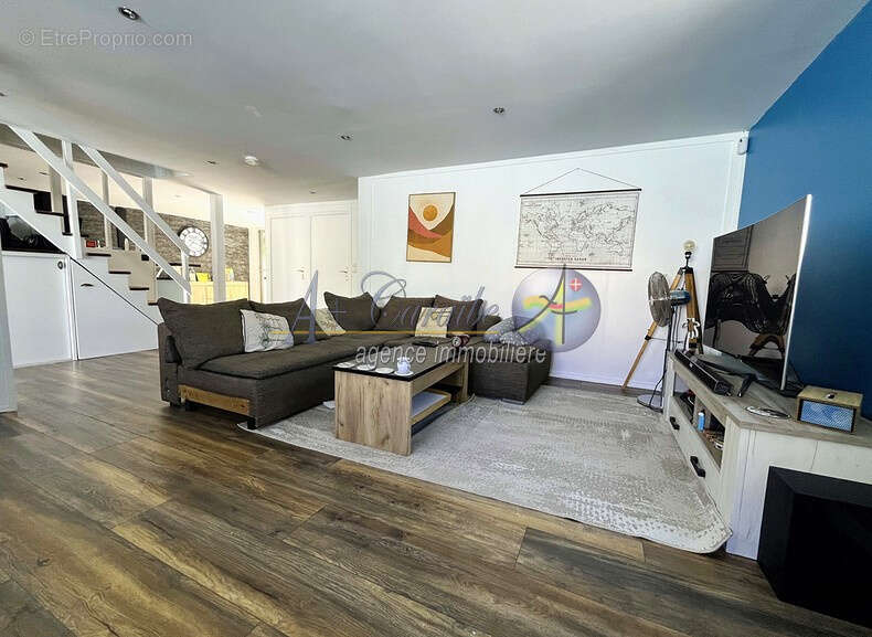 Maison à SAINTE-ROSE