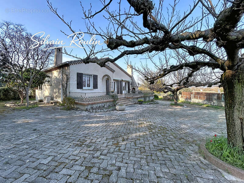 Maison à BOURG-SAINT-ANDEOL