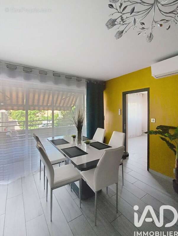 Photo 5 - Appartement à NIMES