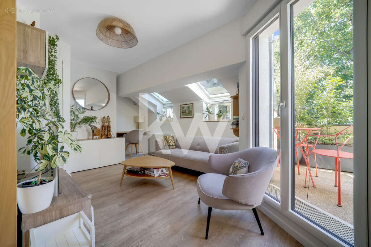 Appartement à ISSY-LES-MOULINEAUX