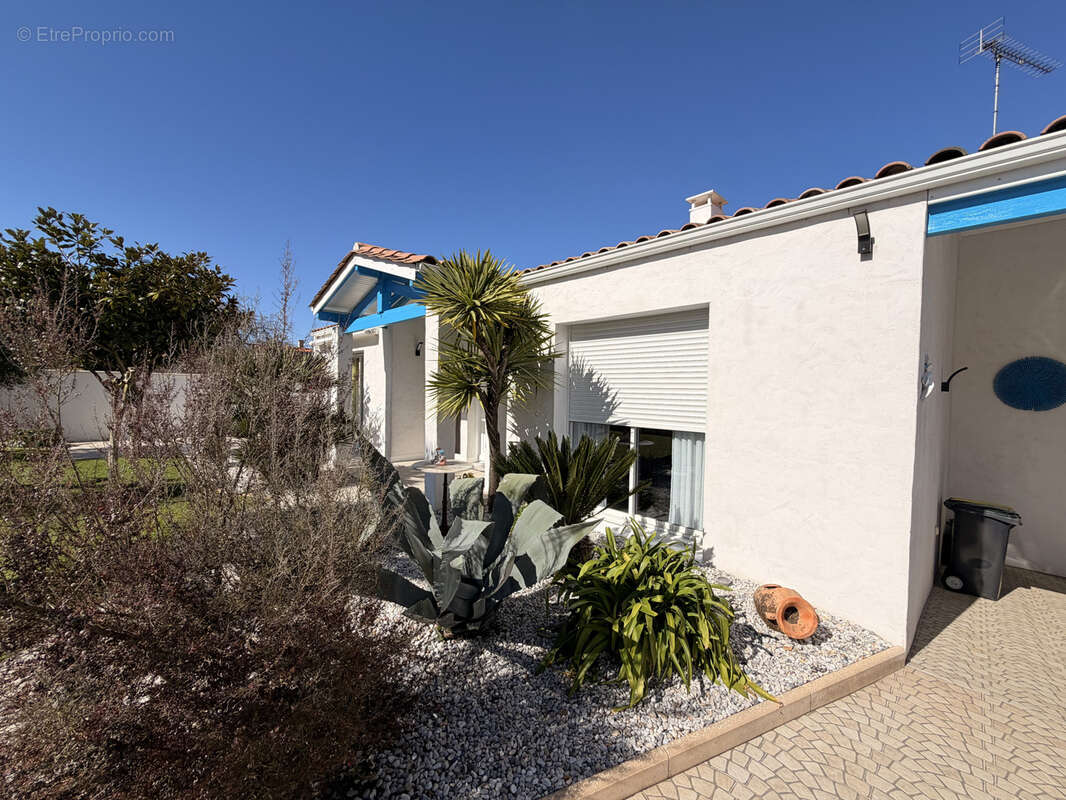 Maison à MESCHERS-SUR-GIRONDE