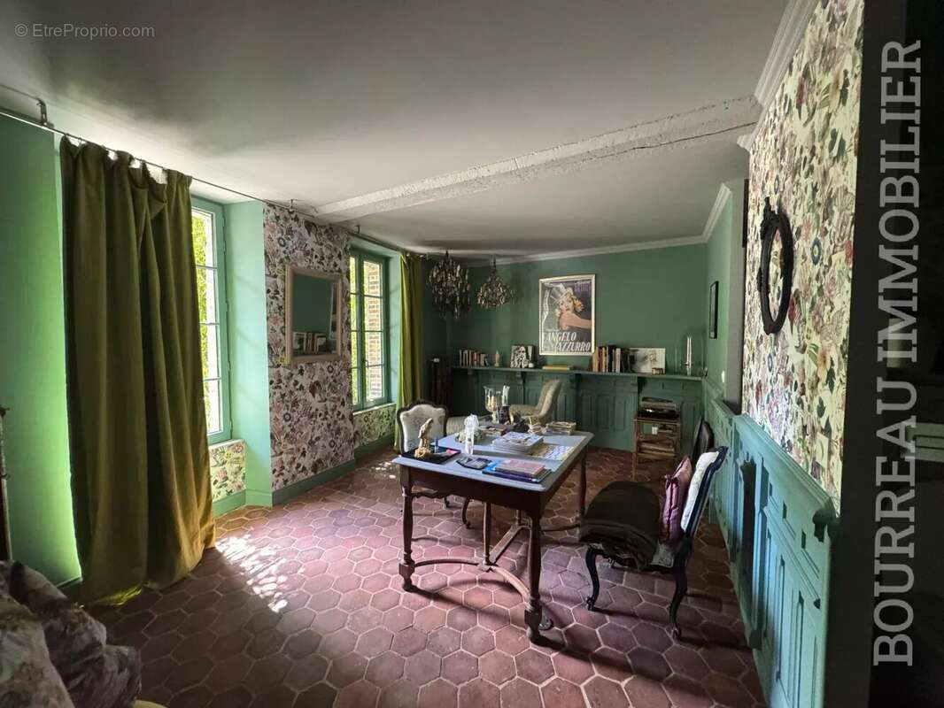 Maison à CEZY