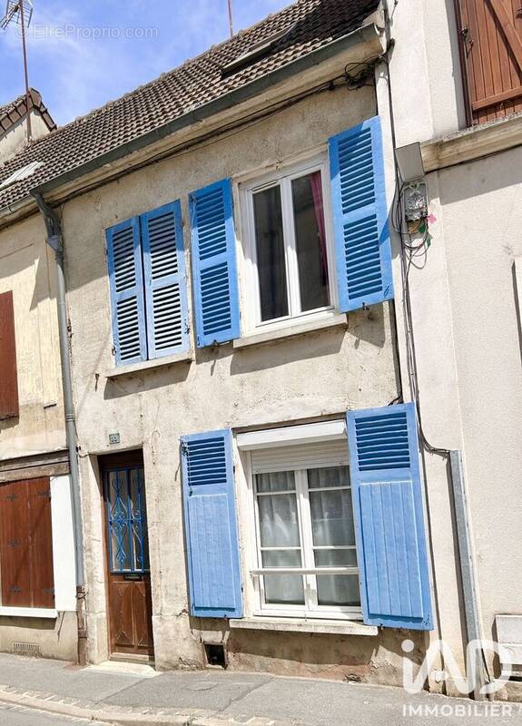 Photo 1 - Maison à LA FERTE-GAUCHER
