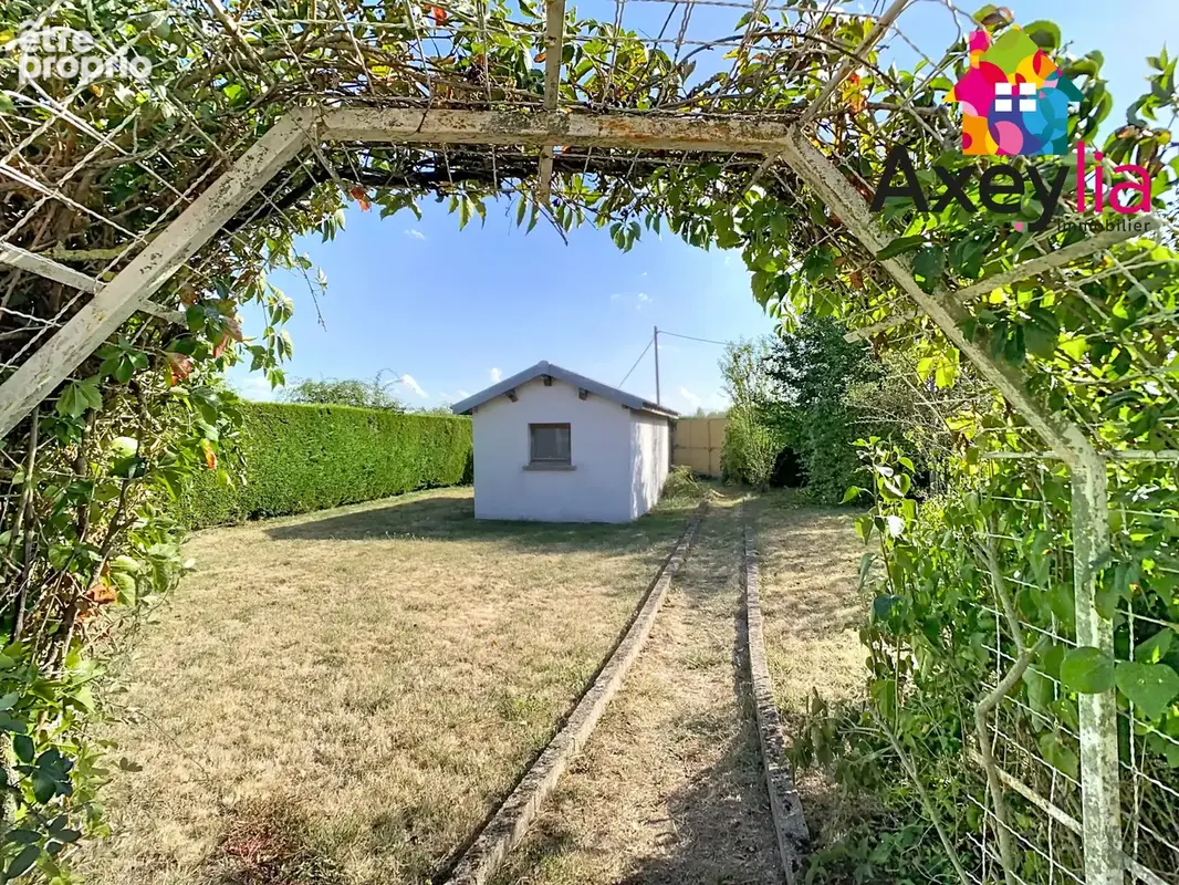 A vendre- pouilly les nonains- maison sur 2 niveaux sur terrain de 2346 m2 avec garage - photo 4
