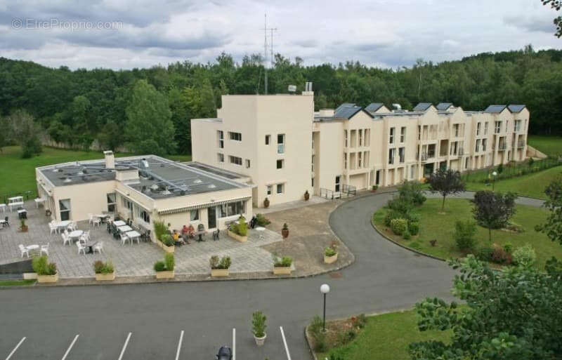 Appartement à POIGNY-LA-FORET
