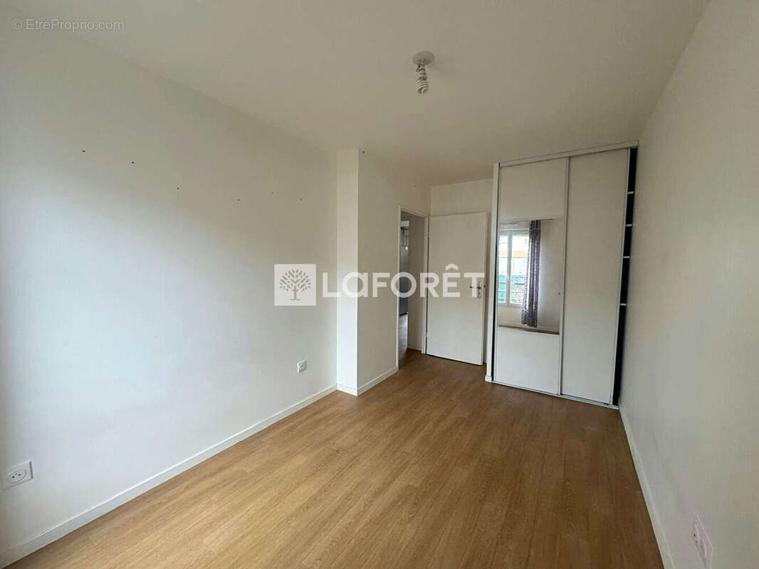 Appartement à PIERREFITTE-SUR-SEINE